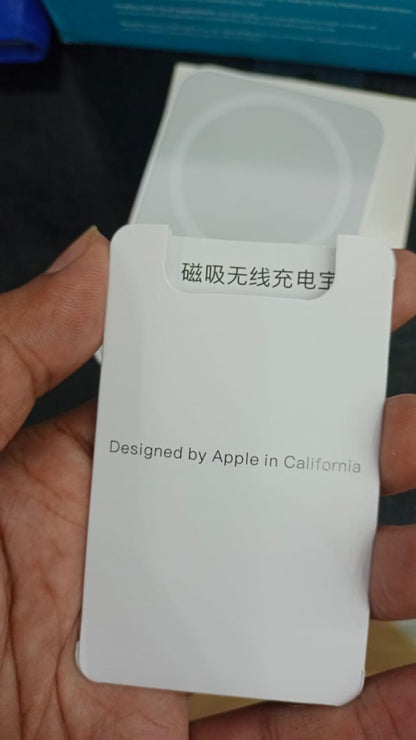 Apple MagSafe Power Bank 5000mAh – 20W Wireless Charger